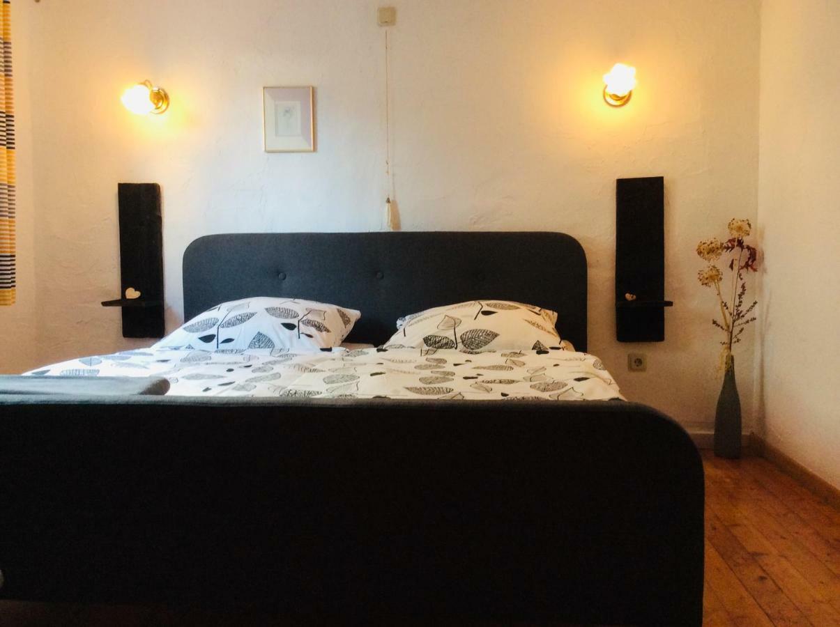 Winzerhaeuschen, Weingut Th. Mueller Appartement Reil